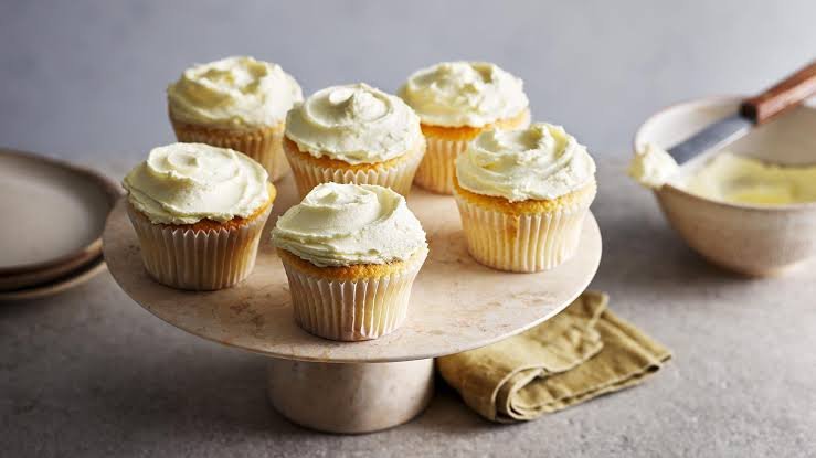 350+ Cup cake Pick Up Lines for Sweet Flirting
